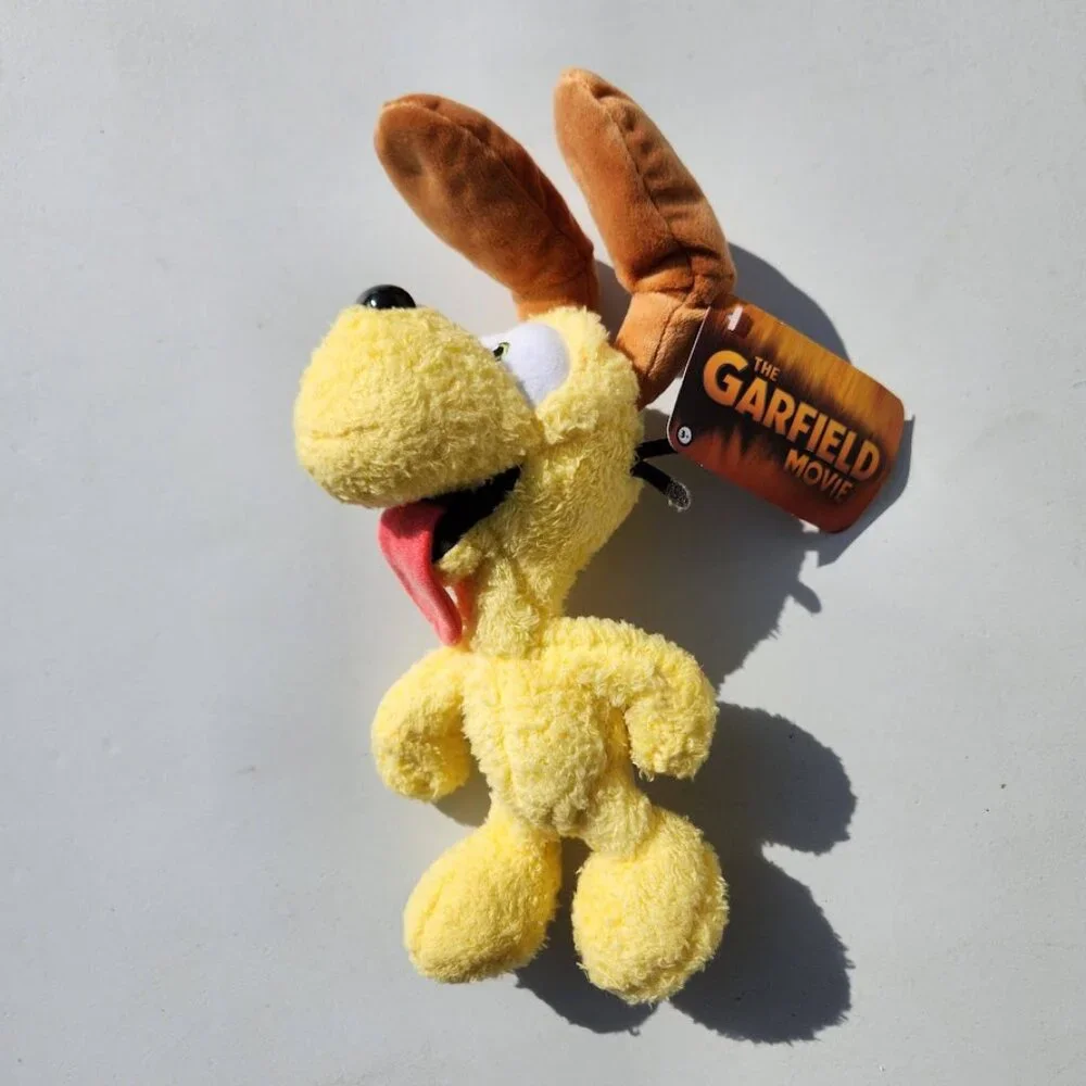 NEW Odie 8